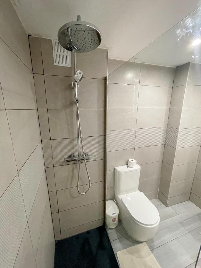 Piso Acogedor Fortuny ซาลอว์ ภายนอก รูปภาพ